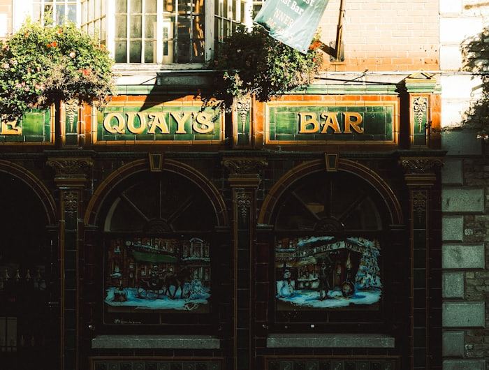 The Crooked Harp website